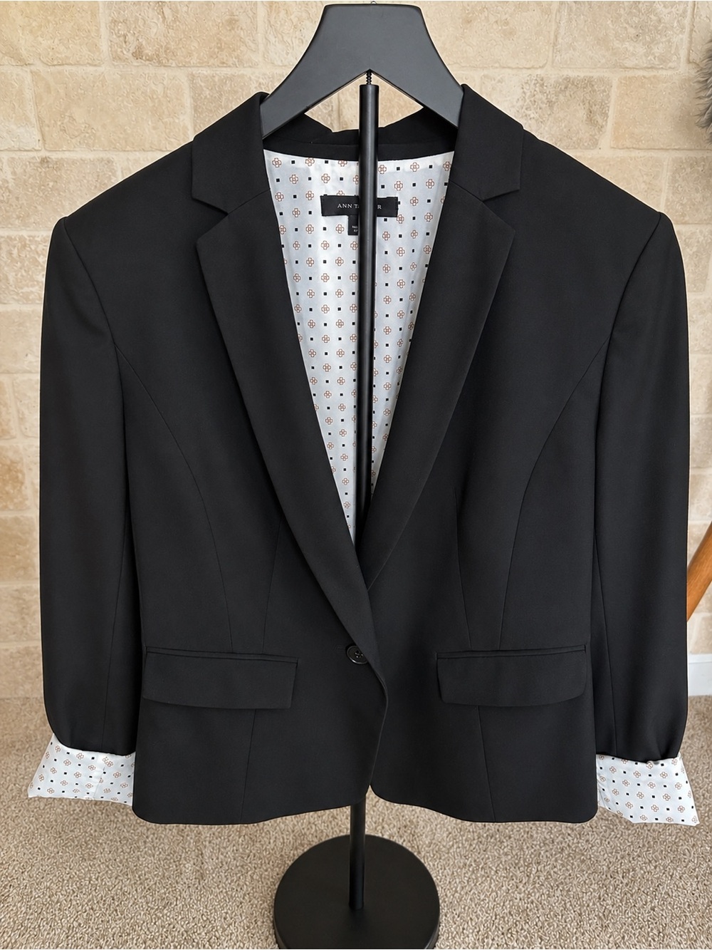 Ann Taylor Black Single-Button Women's Blazer